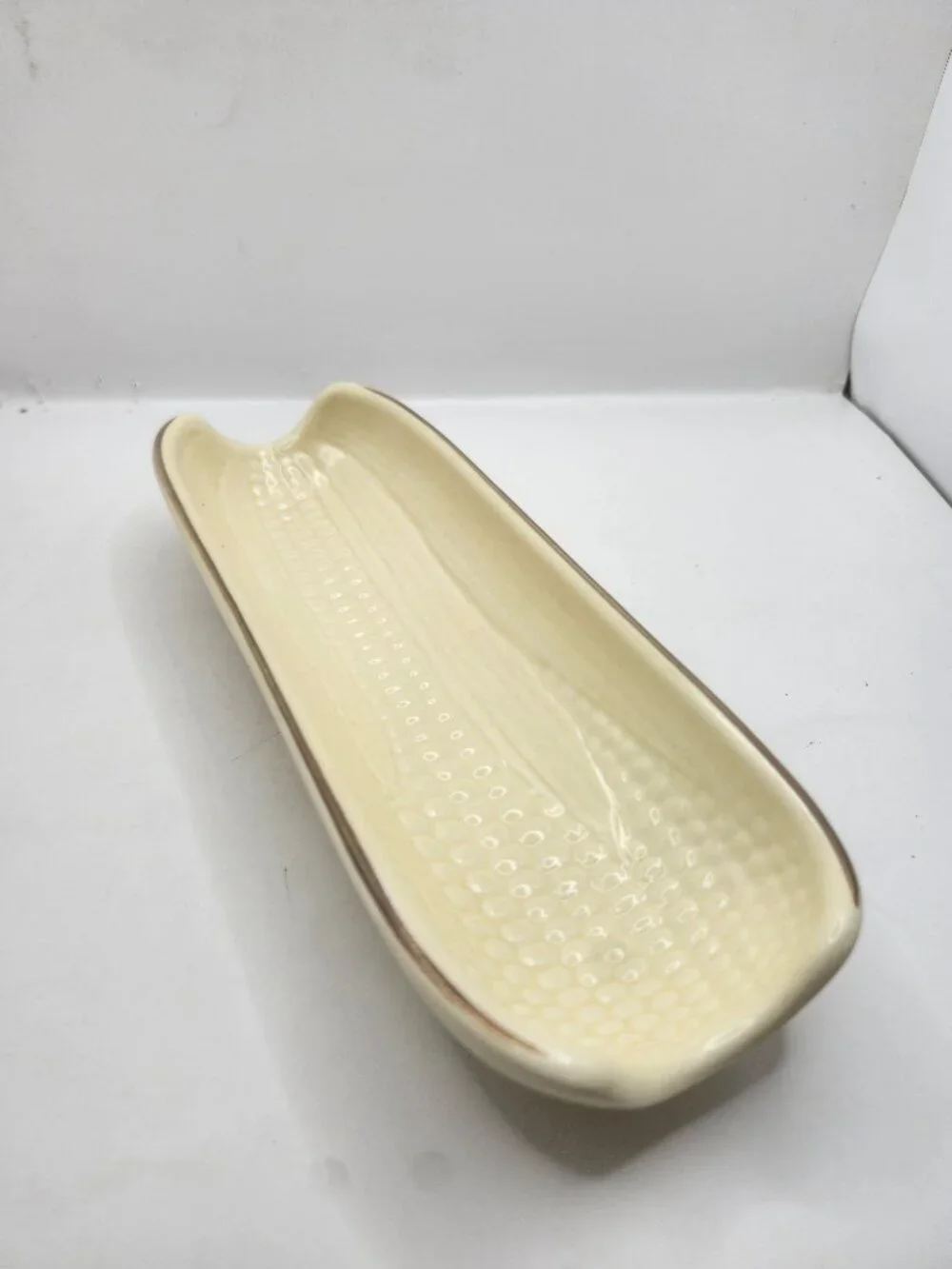 Vintage Pfaltzgraff China Corn Holder in Village Pattern